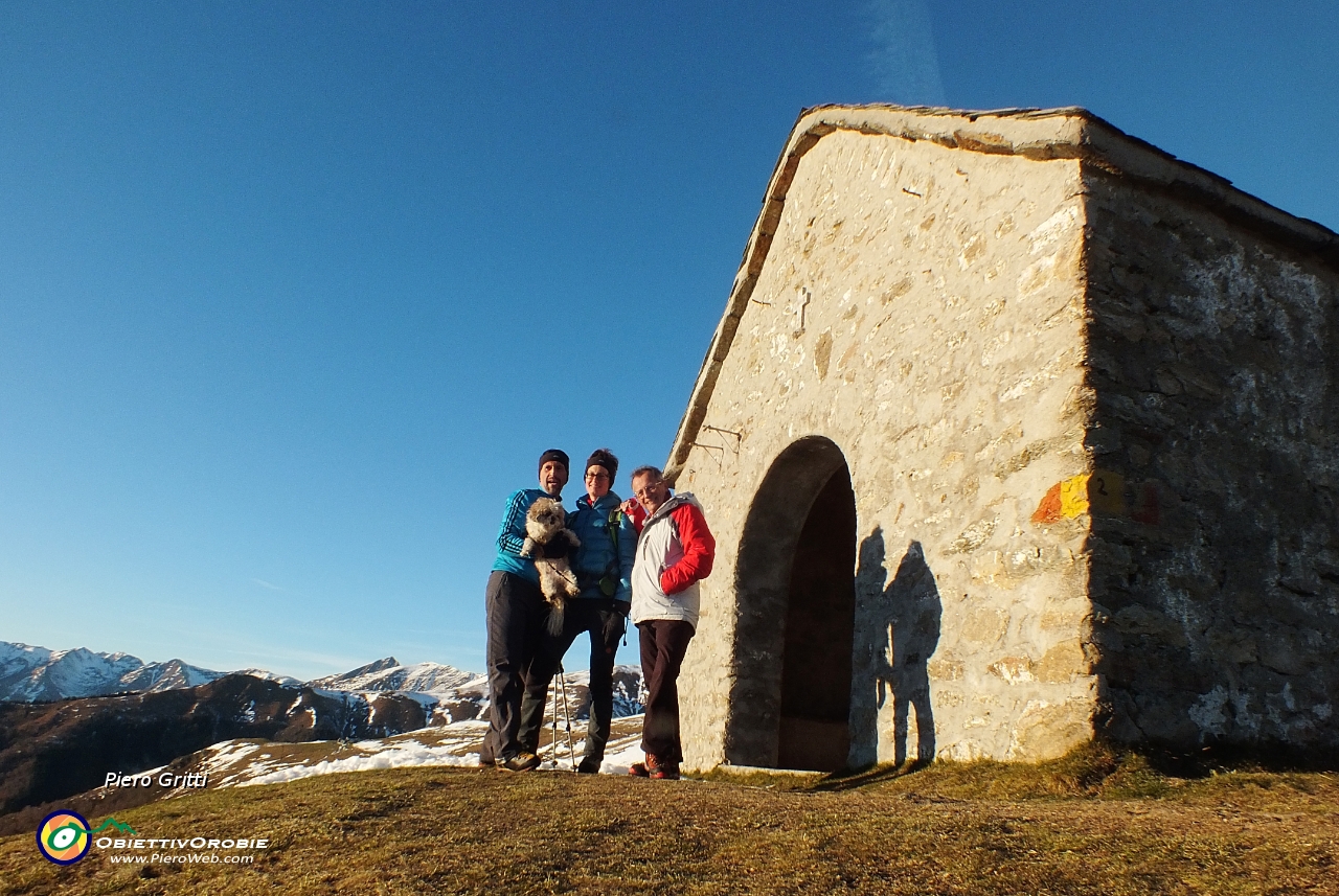 03 Alla chiesetta di Sant'Amate (1905 m).JPG